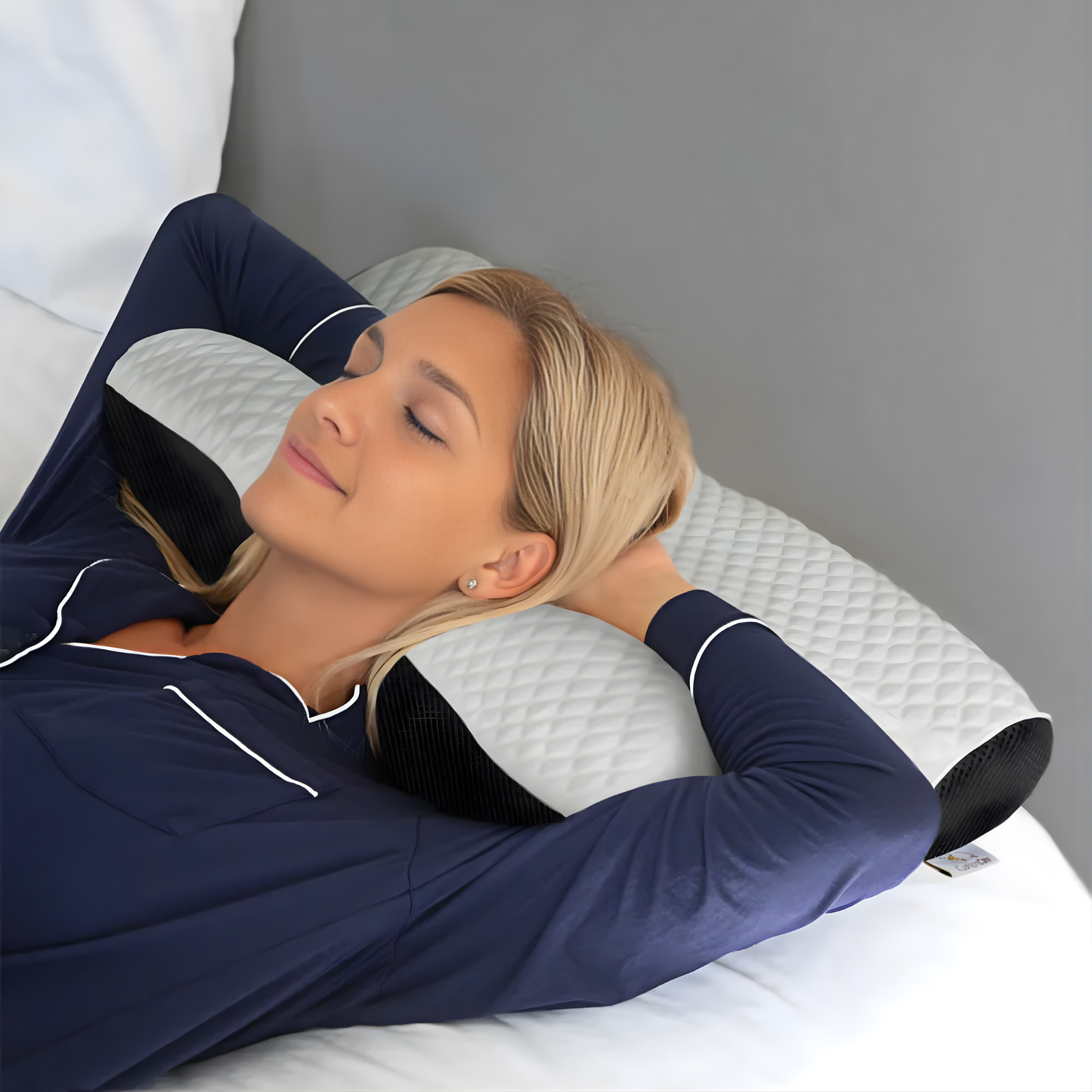 NeckCloud™ - Memory Foam Neck Pillow
